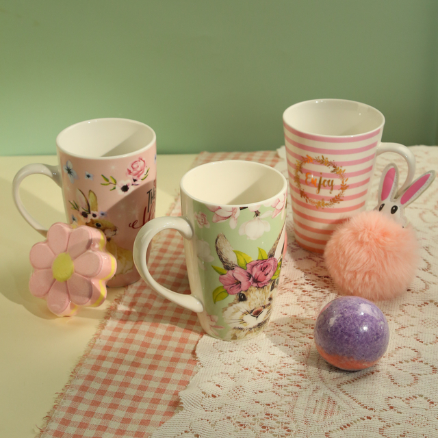 Easter fans mugs plus Bunny keychain