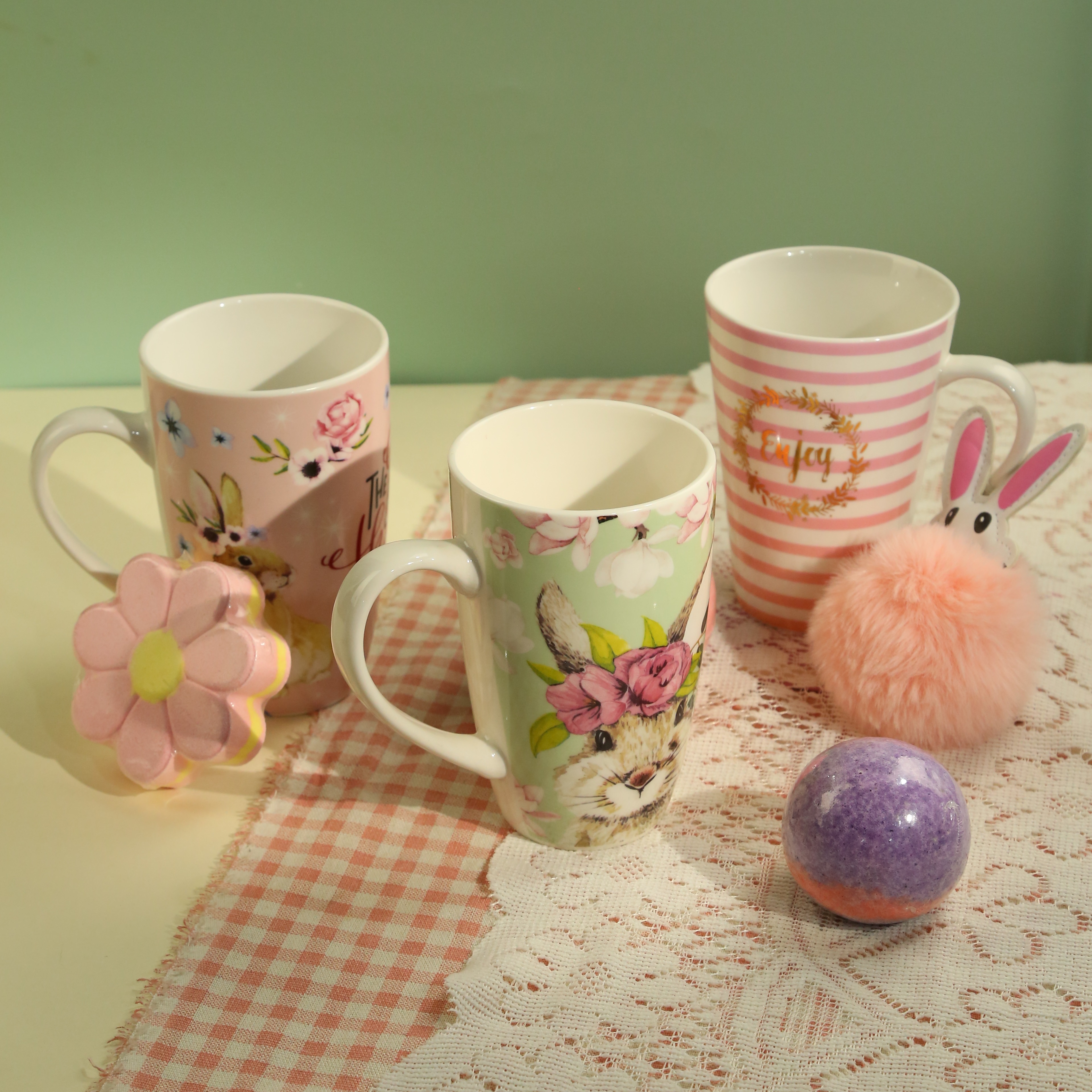 Easter fans mugs plus Bunny keychain
