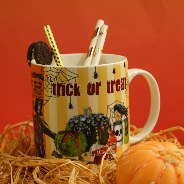 Halloween lovers mug