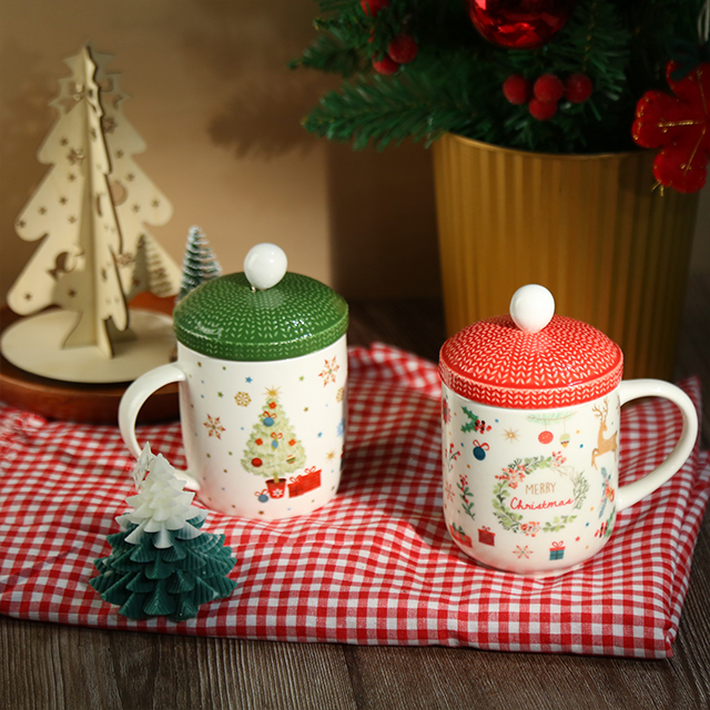 Christmas “sweater Hat” Mug Festive with Lid And Stirrer Stick Set