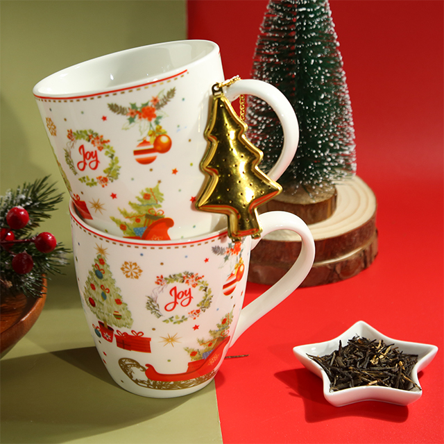 Christmas tree shaped Infuser Mug