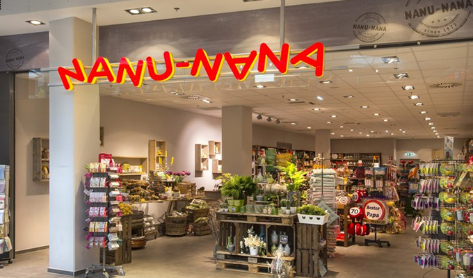 NANU - NANA store interior